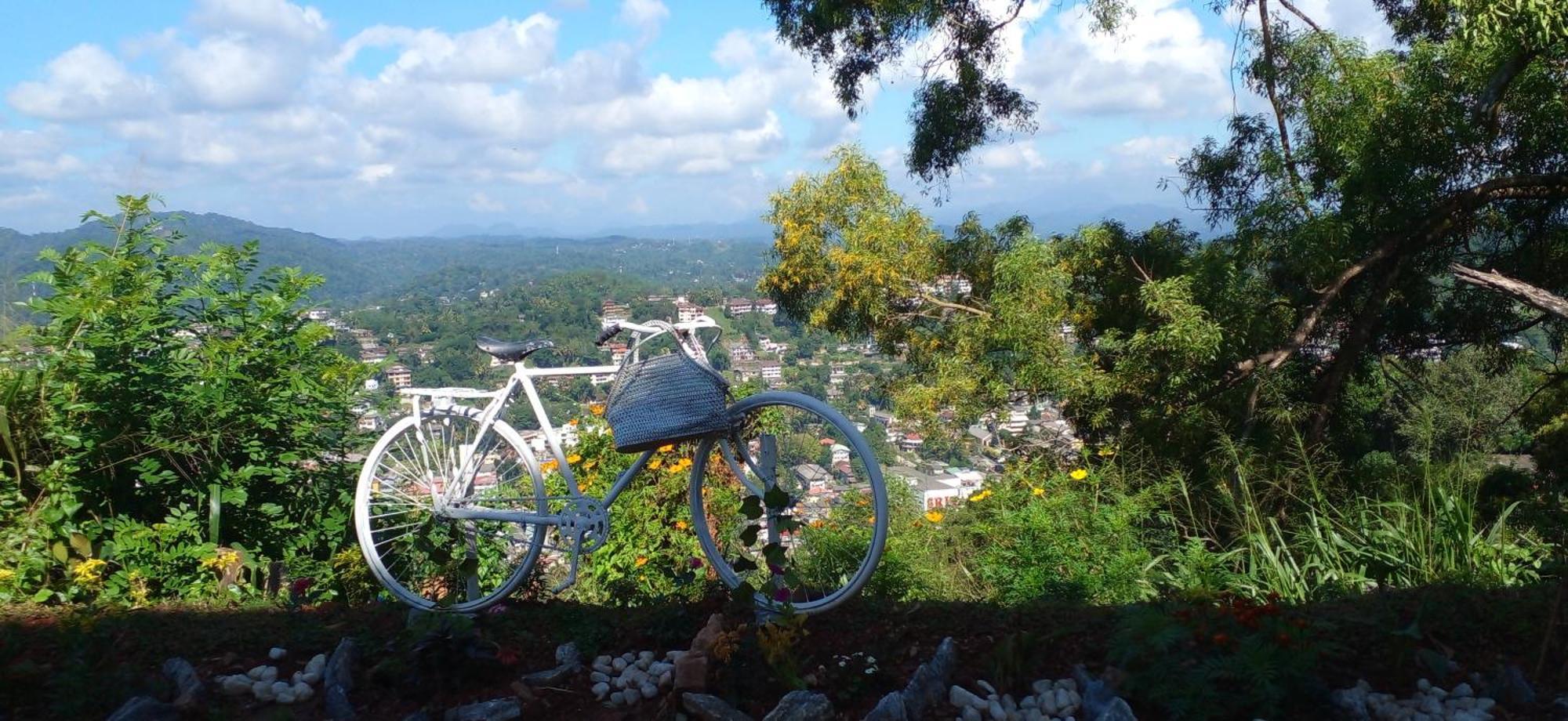 Lawan One Kandy Exterior foto