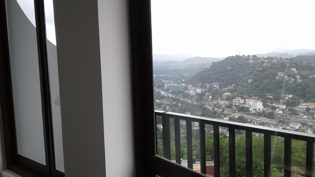 Lawan One Kandy Exterior foto