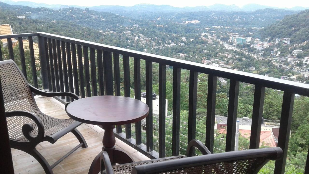 Lawan One Kandy Exterior foto